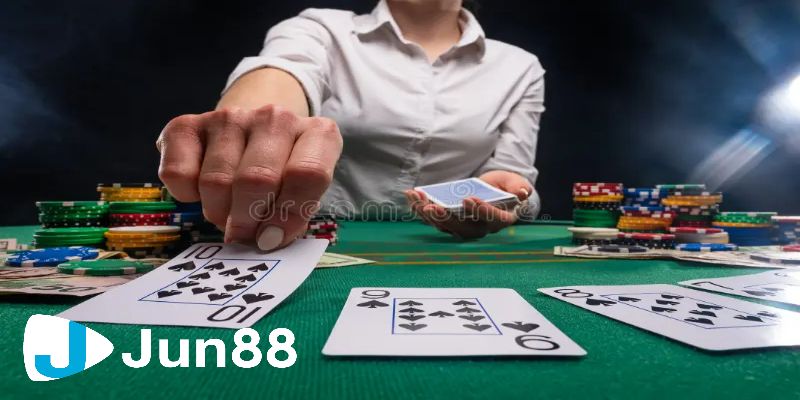 Tìm Hiểu Đầy Đủ Về All In Poker - Sự Hấp Dẫn Đằng Sau Bí Mật